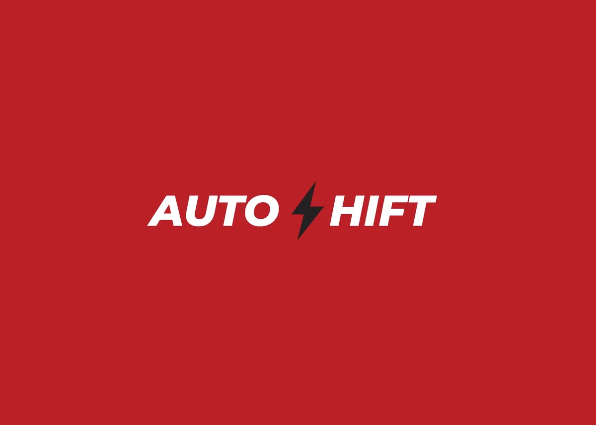 Autoshift logosu kırmızı zeminde